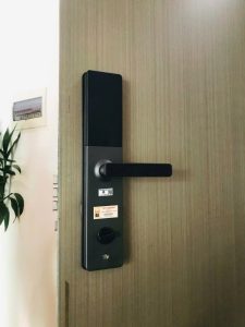 Khóa cửa phòng vân tay chính hãng Bramah-BM400 PLus .